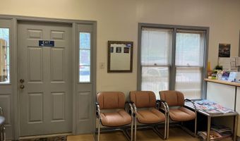 5041- B BACKLICK Rd 5041-B, Annandale, VA 22003