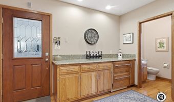 5621 S Poplar St, Casper, WY 82601