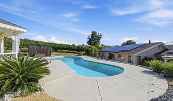 929 Pepper Tree Ln, Fallbrook, CA 92028