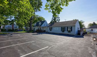 101 S 7TH St, Akron, PA 17501