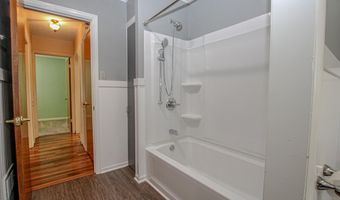 822 Westwood Dr SW, Alexandria, MN 56308