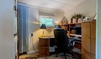 396 Mica Point Rd, Barrington, NH 03825