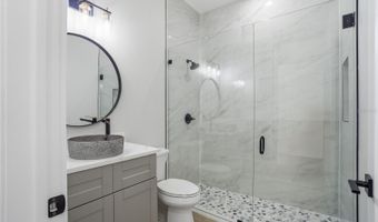 5719 PENINSULAR Dr, Belle Isle, FL 32809