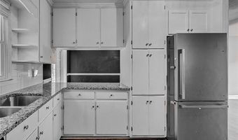 911 Old Liberty Rd, Asheboro, NC 27203