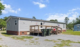 513 Pauline Dr, Bonneau, SC 29431