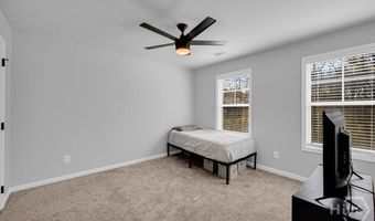 415 Station Overlook Dr, Auburn, GA 30011