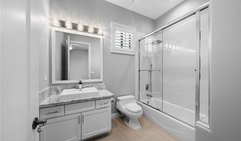 29 Soaring Bird Ct, Las Vegas, NV 89135