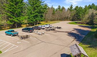 5221 S 8th St, Wisconsin Rapids, WI 54494