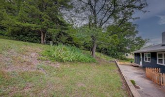 410 Highland Dr, Arkansas City, KS 67005