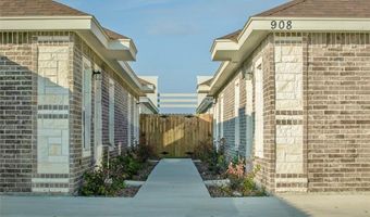 908 Kohala Ave 2, Alton, TX 78573