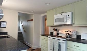 274 Parkview Ave, Bangor, ME 04401