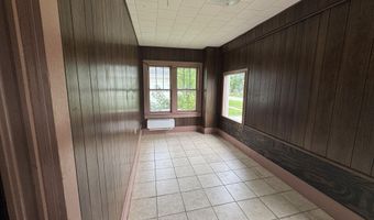 427 E 15th St, Baxter Springs, KS 66713