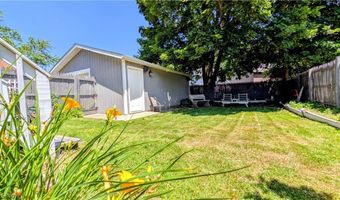 131 Grove Dr, Ashtabula, OH 44004