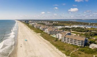 2111 W Fort Macon Rd 204, Atlantic Beach, NC 28512