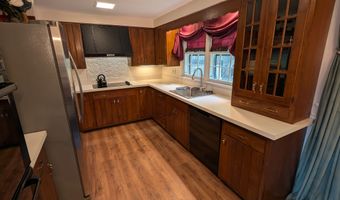 15 Golden Rod Dr, Ansonia, CT 06401
