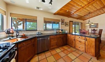 9060 Yucca Hills Rd, Agua Dulce, CA 91390