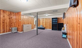36 Westhill Dr, Cranston, RI 02920