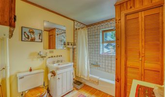 225 Pettyboro Rd, Bath, NH 03740