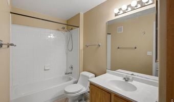 1030 Opal St 104, Broomfield, CO 80020