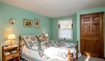 28 Washington Ave, Bartlett, NH 03845