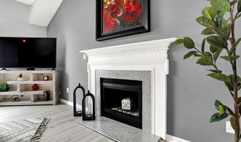 9394 Golden Leaf Way, Indianapolis, IN 46260