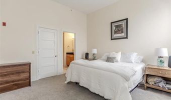 12 Elm St 2, Newport, RI 02840