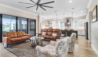 6104 LAGOMAR Ln, Apollo Beach, FL 33572