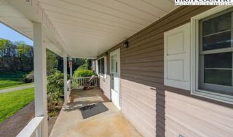 762 George Eggers Rd, Banner Elk, NC 28604