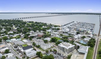 124 Court Unit # 203 St, Bay St. Louis, MS 39520