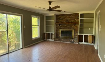 100 Sunnymeade, Valdosta, GA 31605