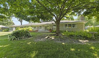 618 Mellowood Dr, Indianapolis, IN 46217
