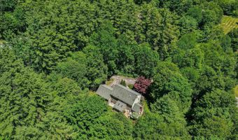 17 Candlewood Dr, Amherst, NH 03031