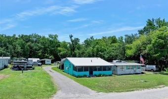55521 FRONT St, Astor, FL 32102