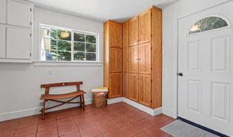 3875 Albion Little River Rd, Albion, CA 95410