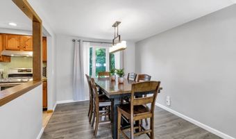 12485 N Lawn Ct, Alden, NY 14004