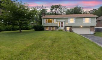 398 Central St, North Smithfield, RI 02896