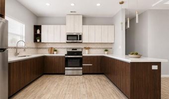 1317 S Xanthia St, Alton, TX 78573