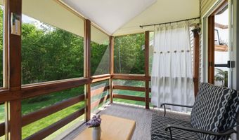 21 Village W Dr 15, Alexandria, NH 03222