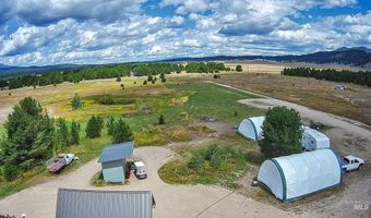 101 Sixty Ln, Cascade, ID 83611