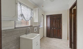 2186 Atkinson Rd, Biloxi, MS 39531
