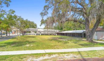 215 E 5TH St, Apopka, FL 32703