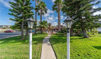 96 Pheasant Ln, Oceanside, CA 92057