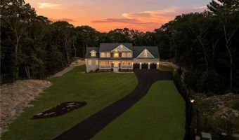 35 Beech Crest Rd, East Greenwich, RI 02818