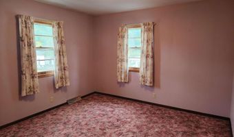 1104 Birch St, Atlantic, IA 50022