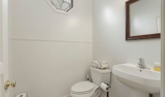 1286 Goldfinch Ln, Antioch, IL 60002