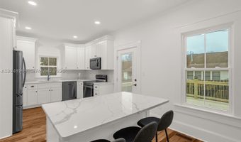 135 Dixon St, Asheboro, NC 27203