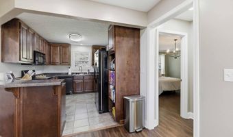 424 Granite Cir, Albertville, AL 35950