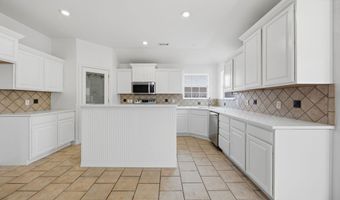 2201 SW Juniper Ave, Bentonville, AR 72713