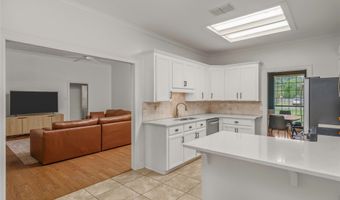 116 Sherwood Dr, Benton, LA 71006