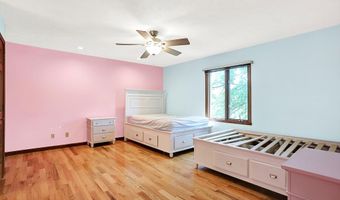 50 Charing Cross Rd, Indianapolis, IN 46217